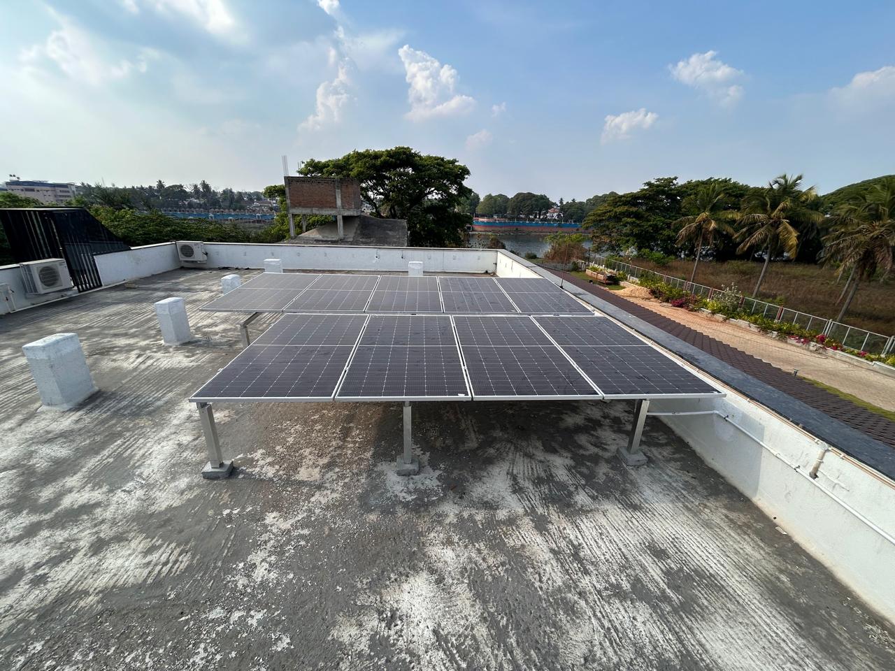 SOLAR ROOF TOP